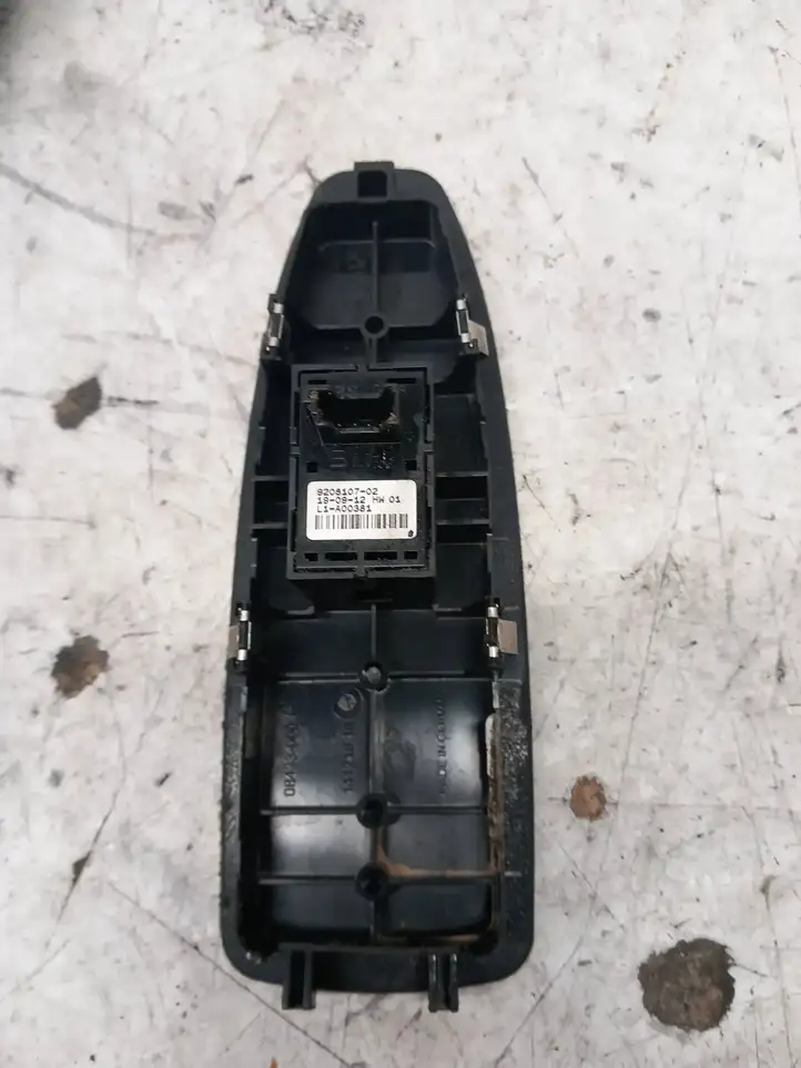 BMW 3 F30 F35 F31 (2012 - 2018) L1A00381 Блок кнопок стеклоподъемников — фото 2
