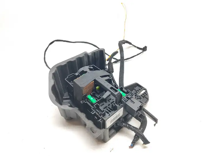 Peugeot 208 (2019 - ) 9812661980 Блок предохранителей (комплект) — фото 1