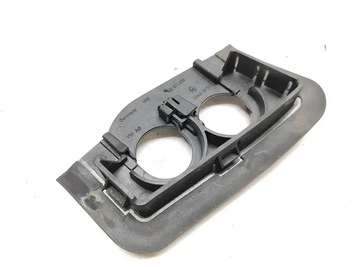 Audi A3/S3 8P (2008 - 2013)  1K0971865 Другая внешняя деталь