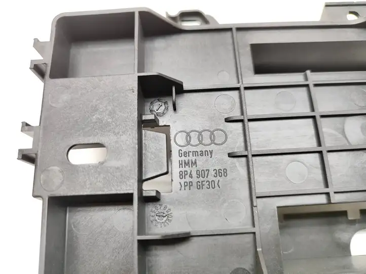 Audi A3/S3 8P (2008 - 2013) 8P4907368 Прочие внешние детали — фото 3