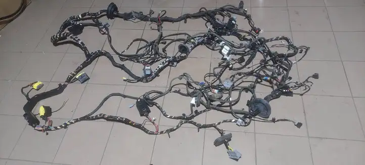 Opel Astra K (2015 - 2020) 39219048B Прочая электропроводка — фото 1