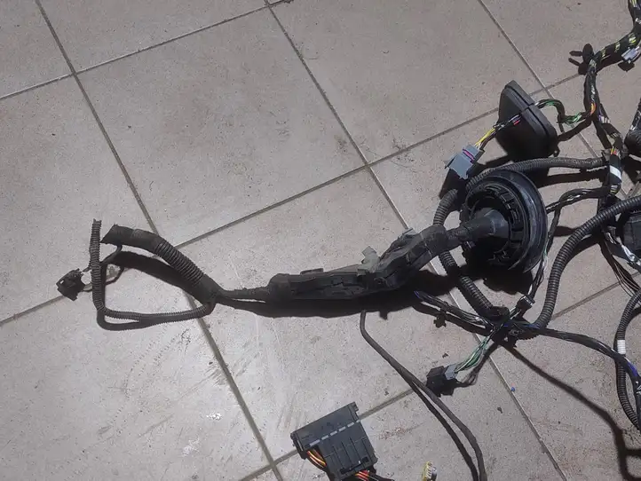 Opel Astra K (2015 - 2020) 39219048B Прочая электропроводка — фото 2