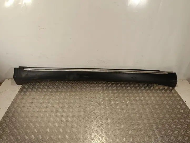 Dodge Durango (2013 - ) Порог кузова — фото 1