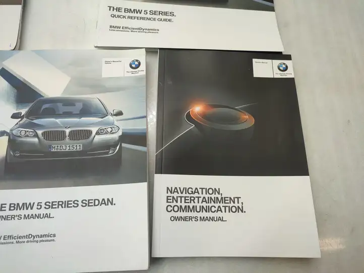 BMW 5 F10 F11 (2009 - 2016) Сервисная книжка — фото 4