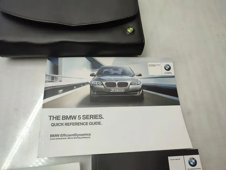 BMW 5 F10 F11 (2009 - 2016) Сервисная книжка — фото 6