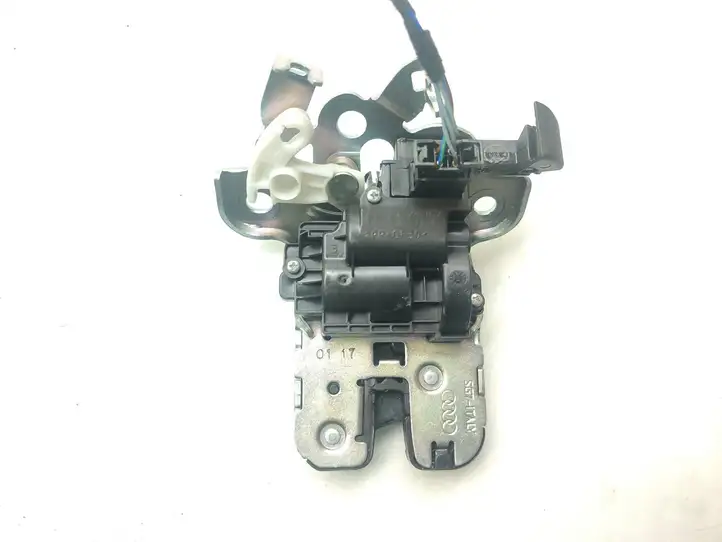 Audi S1 (2014 - 2019) 8R0827505A Замок багажника — фото 1