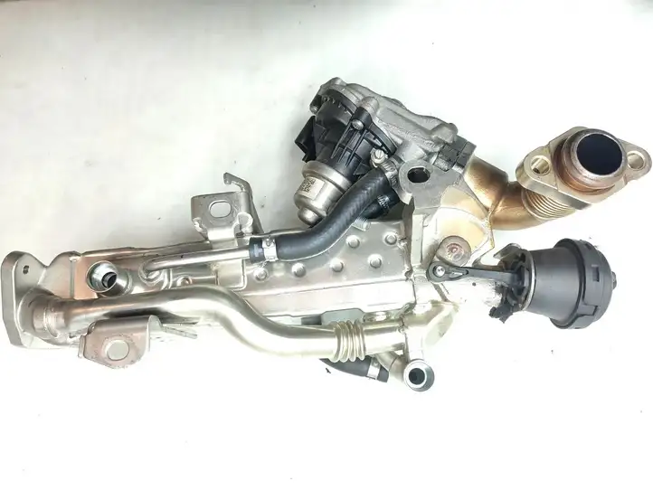 BMW 3 F30 F35 F31 (2012 - 2018) 8596444 Охладитель клапана EGR — фото 6