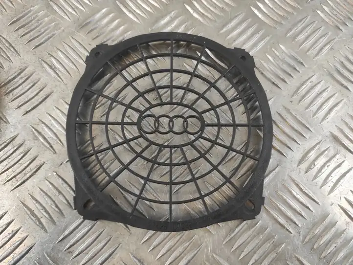 Audi A4 S4 B6 8E 8H (2000 - 2006) 2752507033 Решетка сабвуфера — фото 3