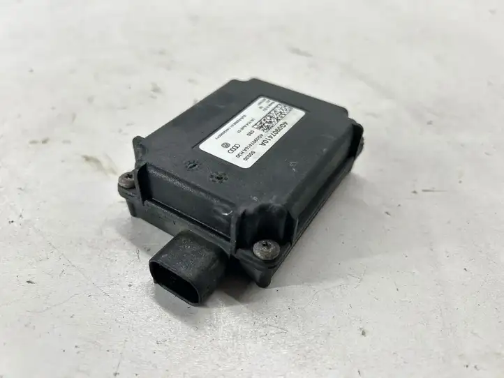 Audi Q5 (2012 - 2017)  4G0907410A Пульт управления приводом ворот