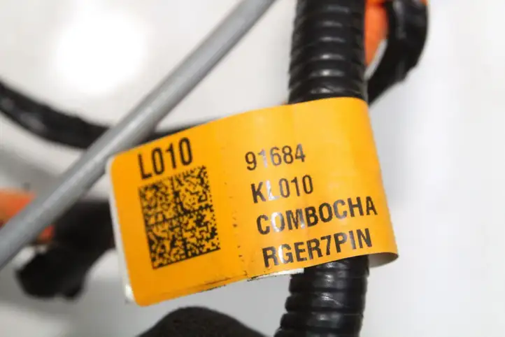 Hyundai IONIQ 6 (2022 - ) 91684KL010 Кабель для зарядки электромобилей — фото 4