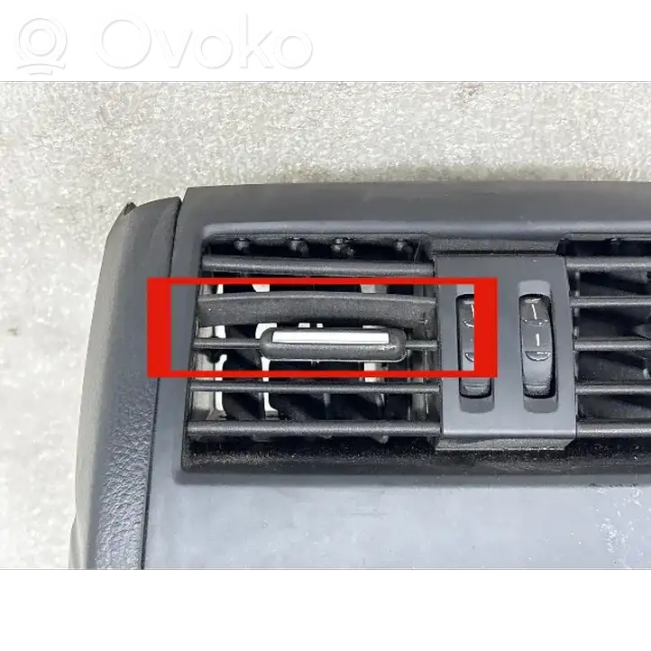 BMW 5 F10 F11 (2009 - 2016) 9206664 Накладка заднего прикуривателя — фото 4