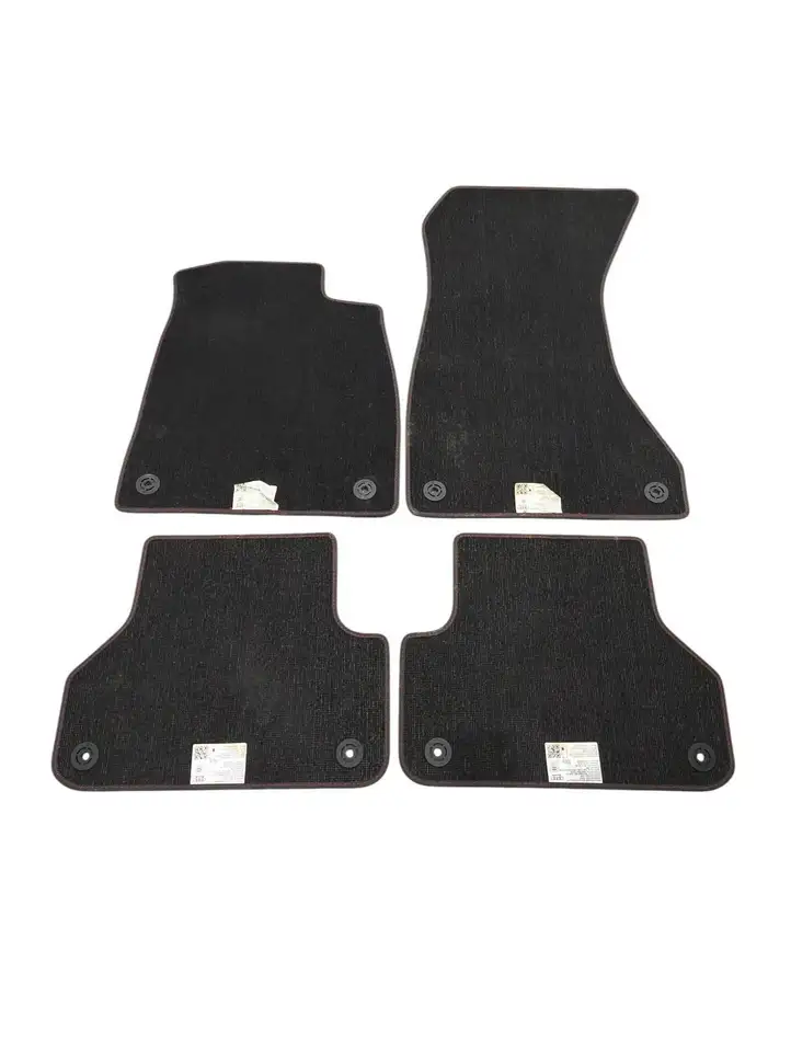 Audi RS 5 (2017 - )  8W1863691B Комплект автомобильного коврика