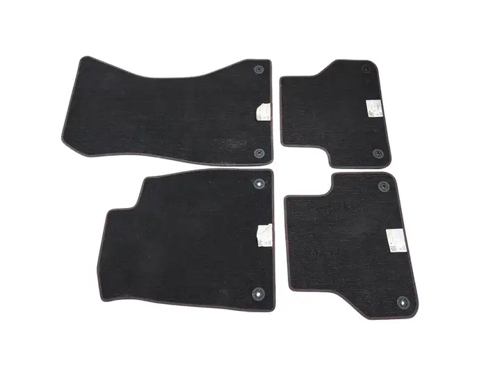 Audi RS 5 (2017 - )  8W1863691B Комплект автомобильного коврика