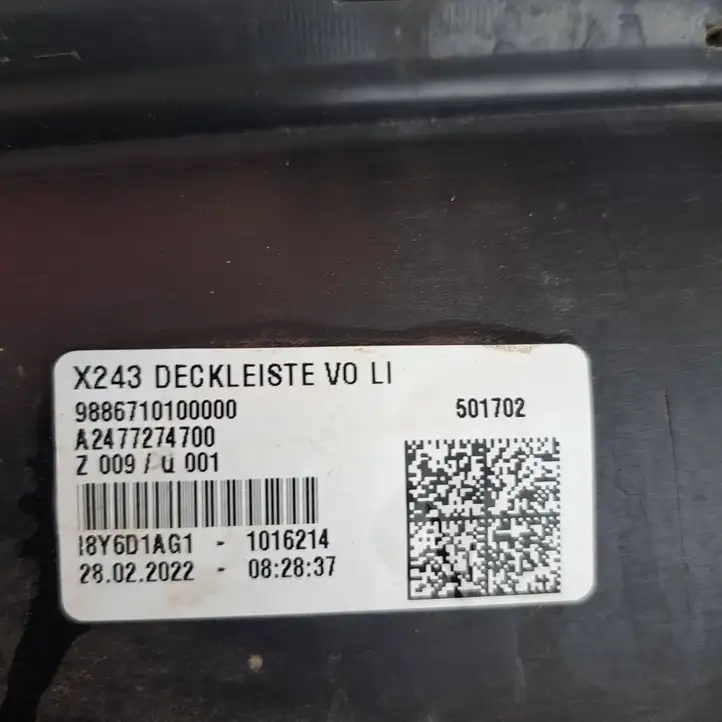 Mercedes-Benz GLB X247 (2018 - ) A2477274700 Молдинг передней двери — фото 3