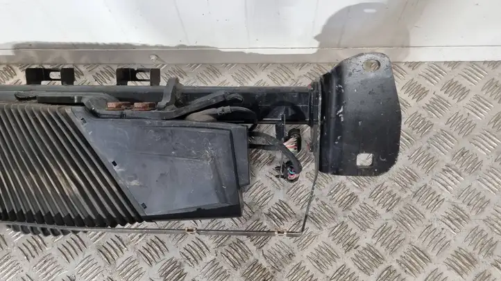 BMW 4 F32 F33 (2013 - 2017) 303324600012 Комплект буксировочного крюка — фото 2