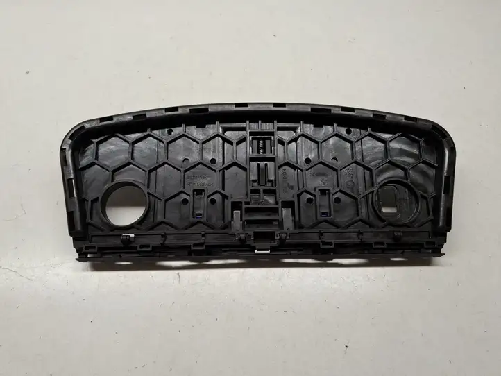 BMW 3 F30 F35 F31 (2012 - 2018) 7430380 Ручка регулировки сиденья — фото 2