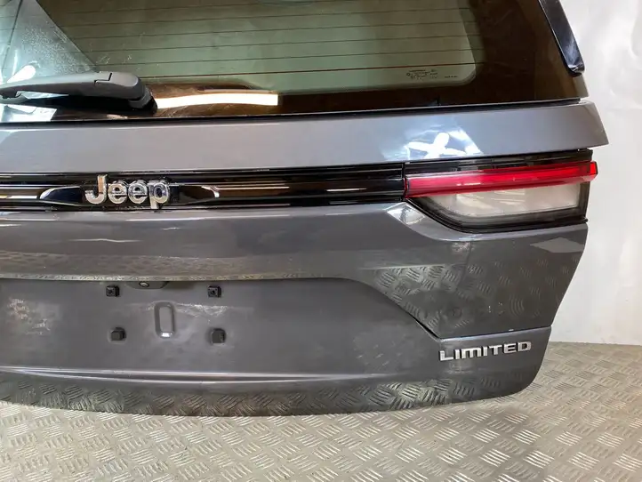Jeep Grand Cherokee WL (2021 - ) Крышка багажника — фото 2