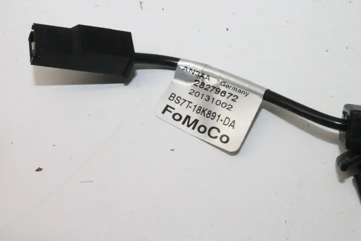 Ford Mondeo MK IV (2007 - 2014) BS7T18K891DA Усилитель антенны — фото 4