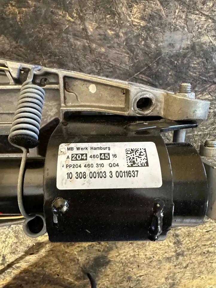 Mercedes-Benz E C207 W207 (2009 - 2017) A2044604516 Блокиратор руля — фото 3