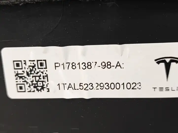 Tesla Model Y (2019 - 2024) 178138798A Боковая обшивка багажника — фото 8