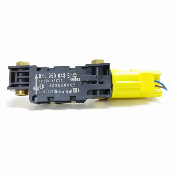 Audi A4 S4 B7 8E 8H (2004 - 2009) 8E0959643B Датчик удара SRS — фото 1