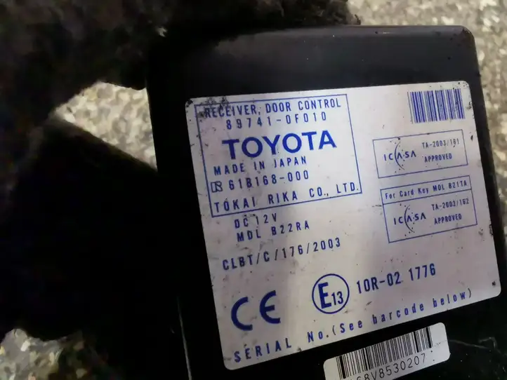 Toyota Corolla Verso E121 (2004 - 2007) 897410F010 Прочие блоки управления — фото 2