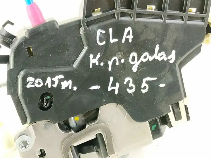 Mercedes-Benz CLA C117,X117,W117 (2013 - 2019) Замок задней двери — фото 9
