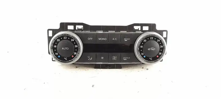 Mercedes-Benz C W204 (2007 - 2014) Блок управления климат-контролем — фото 3