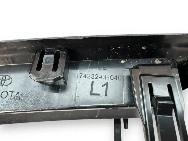 Toyota Aygo X (2021 - ) 742320H040 Ручка стеклоподъемника — фото 7