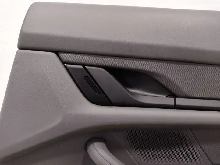 Porsche Taycan 9J1 (2019 - ) 9J1864604 Обшивка задней двери — фото 9