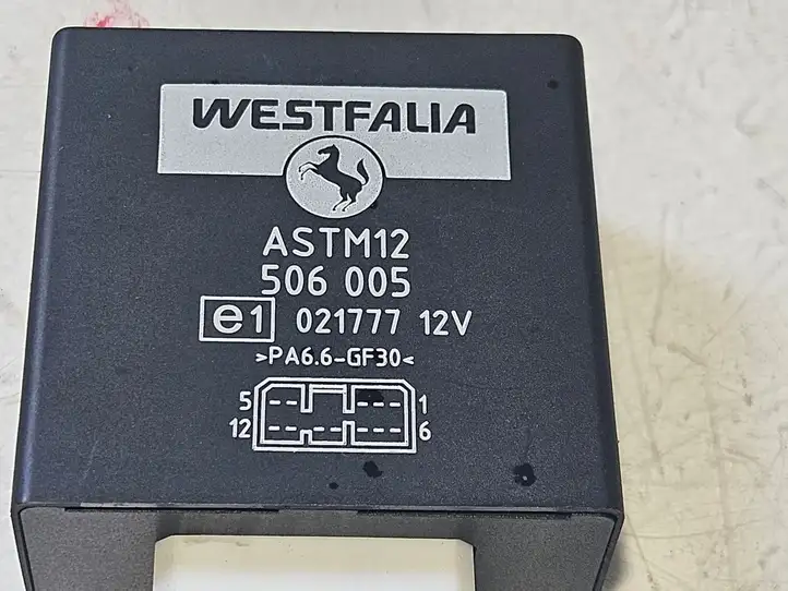 Mercedes-Benz A W168 (1997 - 2004) 506005 Реле крюка для прицепа — фото 5