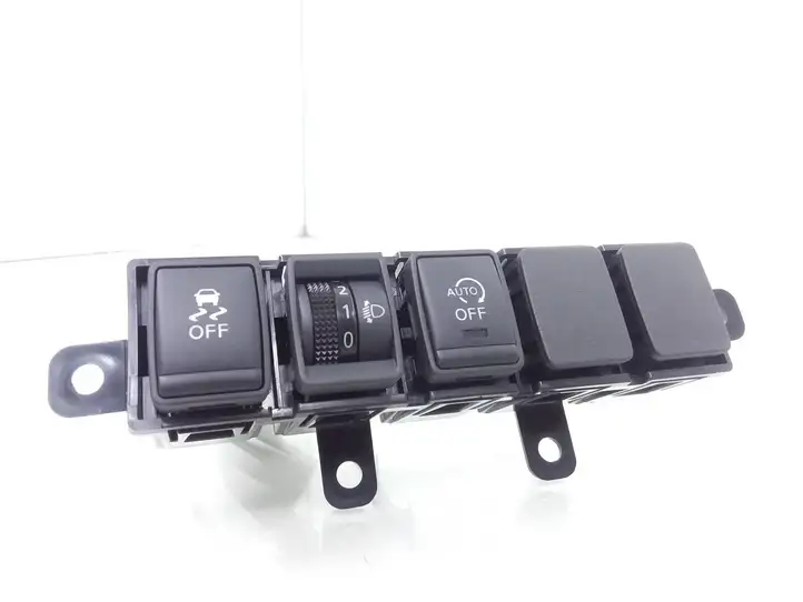 Nissan Pulsar (2014 - 2018) 689TU3ZL0A Включатель AUTO HOLD — фото 1