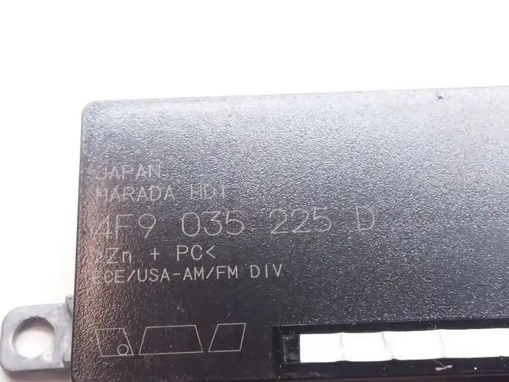 Audi A6 S6 C6 4F (2004 - 2008) 4F9035225D Усилитель антенны — фото 4