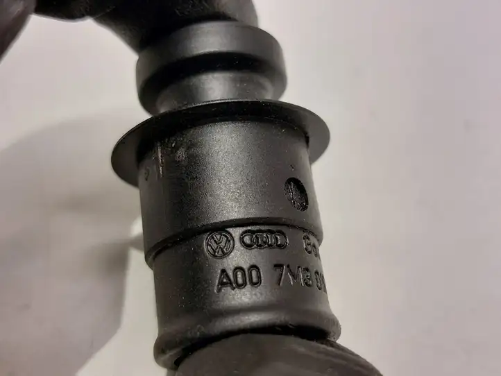 Volkswagen Passat CC (2008 - 2012)  7M3919311 Отделка прикуривателя