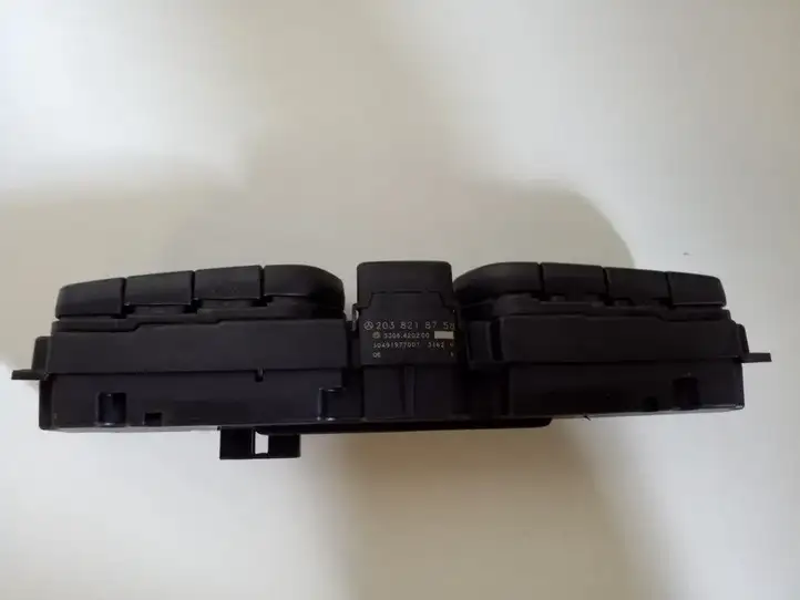 Mercedes-Benz C W203 (2000 - 2007) 2038218758 Мултифункционный включатель управления / ручка — фото 2