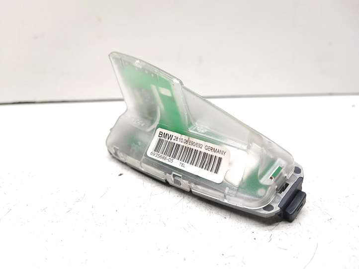 6935688 BMW 1 E82 E88 Antena (GPS antena)