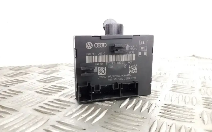 Audi Q3 8U (2011 - 2014) 8X0959795C Блок управления дверью — фото 1