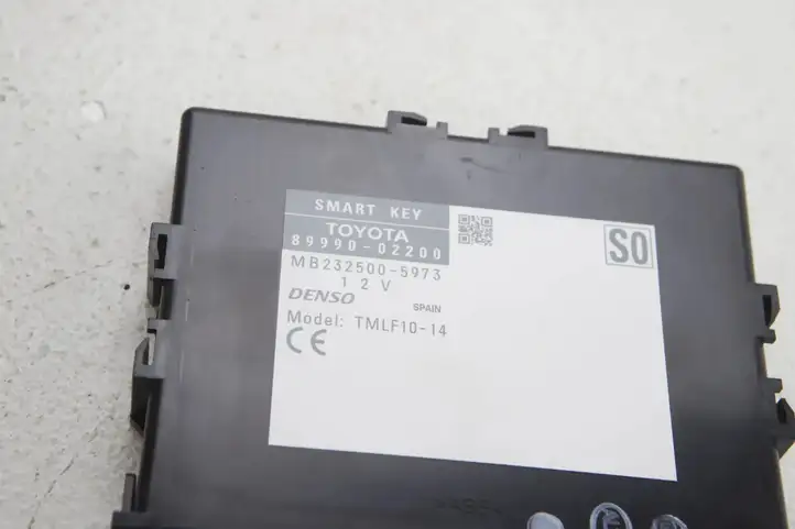 Toyota Auris E180 (2012 - 2018)  89990-02200 Блок управления без ключа