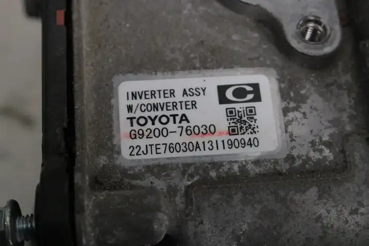 Toyota Auris E180 (2012 - 2018) G920076030 Инвертор напряжения — фото 6