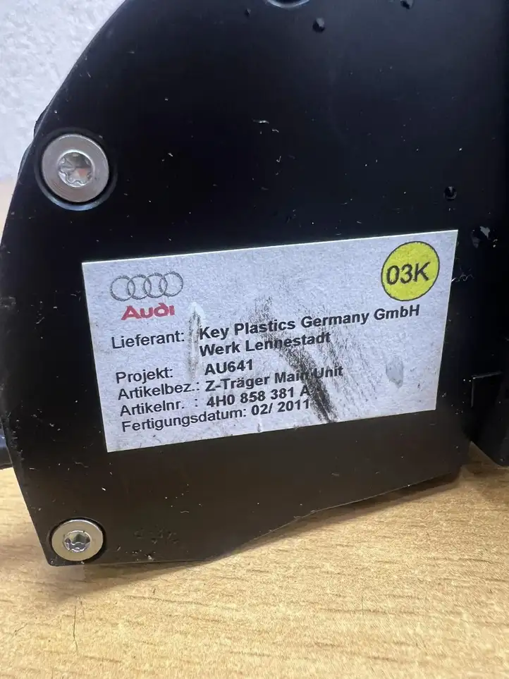 Audi A8 S8 D4 4H (2013 - 2017) 4H0858381A Прочие внешние детали — фото 7
