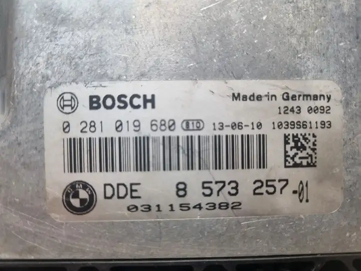BMW 3 F30 F35 F31 (2012 - 2018) 8573257 Блок управления двигателем (ЭБУ) — фото 5