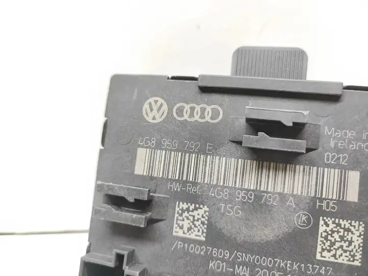 Audi A6 C7 (2011 - 2014) 4G8959792E Блок управления дверью — фото 2