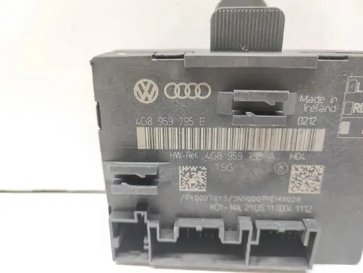 Audi A6 C7 (2011 - 2014) 4G8959795E Блок управления дверью — фото 2