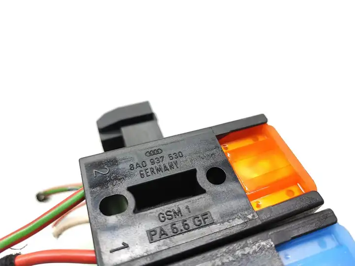 Audi A6 C7 (2011 - 2014) 8A0937530 Блок предохранителей — фото 3