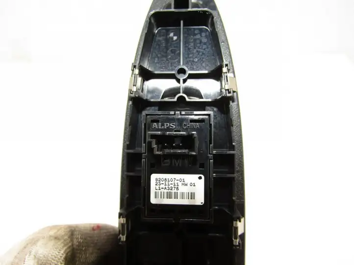 BMW 1 F20 F21 (2011 - 2019) Блок кнопок стеклоподъемников — фото 1