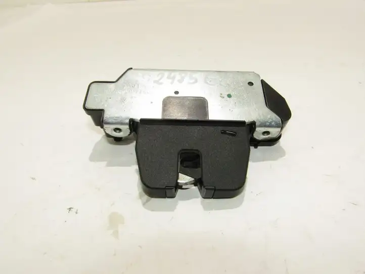 Peugeot 5008 (2009 - 2013)   Замок задней крышки