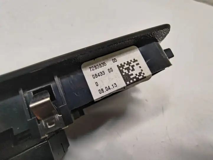 BMW 3 F30 F35 F31 (2012 - 2018) 9208107 Блок кнопок стеклоподъемников — фото 4