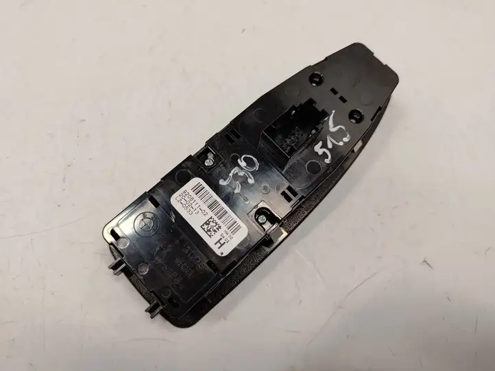 BMW 3 F30 F35 F31 (2012 - 2018) 9208111 Блок кнопок стеклоподъемников — фото 3