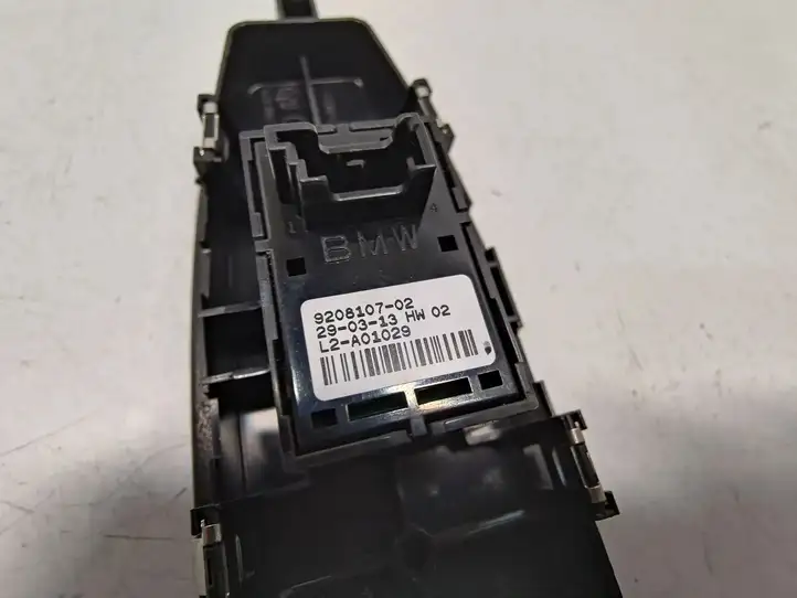 BMW 3 F30 F35 F31 (2012 - 2018) 9208107 Блок кнопок стеклоподъемников — фото 4