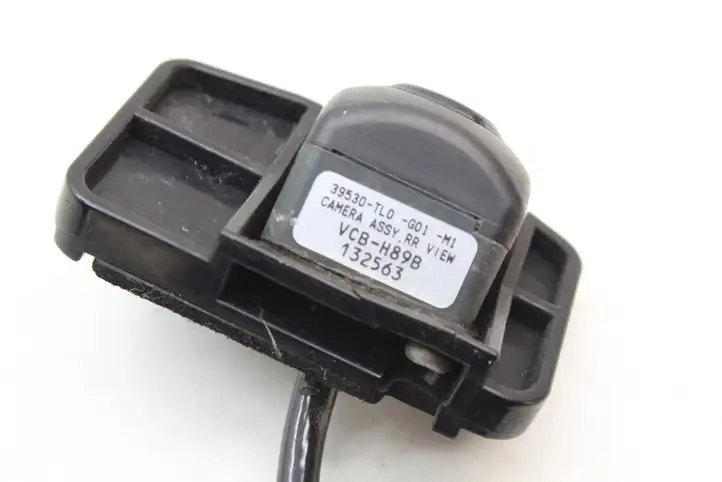 Honda Accord (2008 - 2016) 39530TL0G01 Камера заднего вида в бампере — фото 6